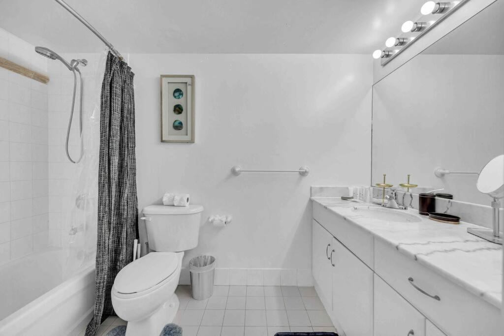 Central Ocean View 3 Bedrooms In Miami W Parking Exterior photo
